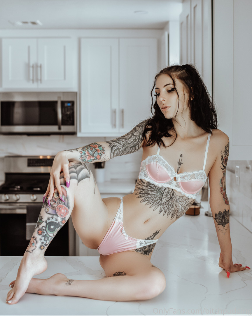 Photo by strawberrysqurtcake published on May 17,2023 14:15:25 - BestThots