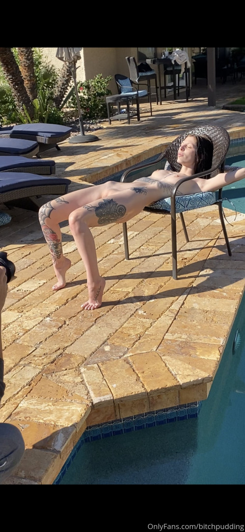 Photo by strawberrysqurtcake published on May 17,2023 14:25:57 - BestThots