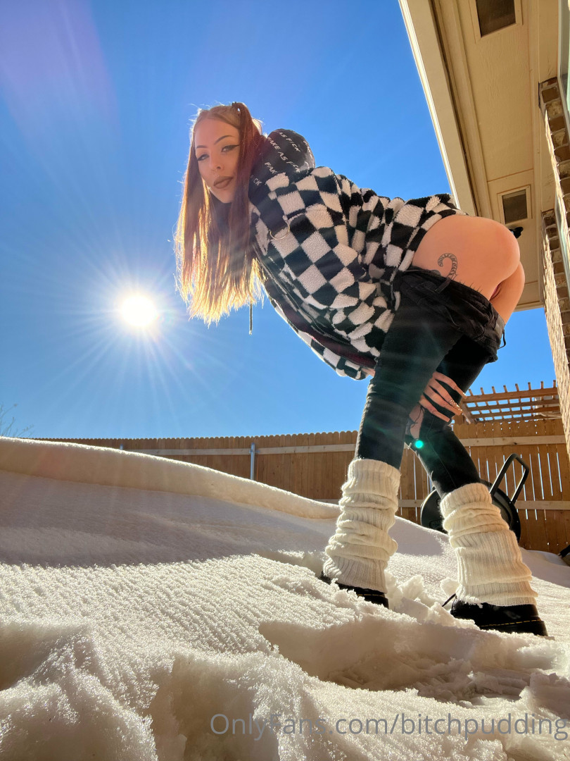 Photo by strawberrysqurtcake published on May 17,2023 14:26:34 - BestThots