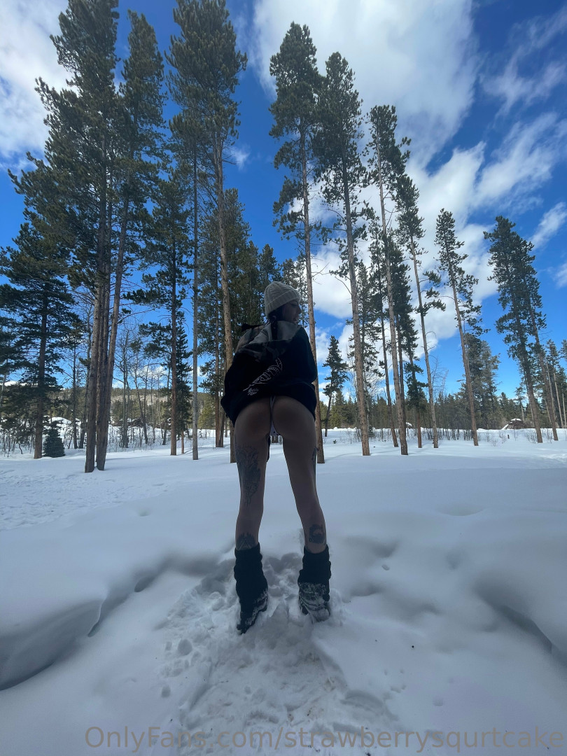 Photo by strawberrysqurtcake published on May 17,2023 14:28:01 - BestThots