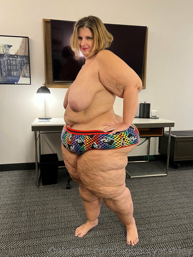 Photo by bigbootyasshley published on June 28,2023 23:45:24 - BestThots