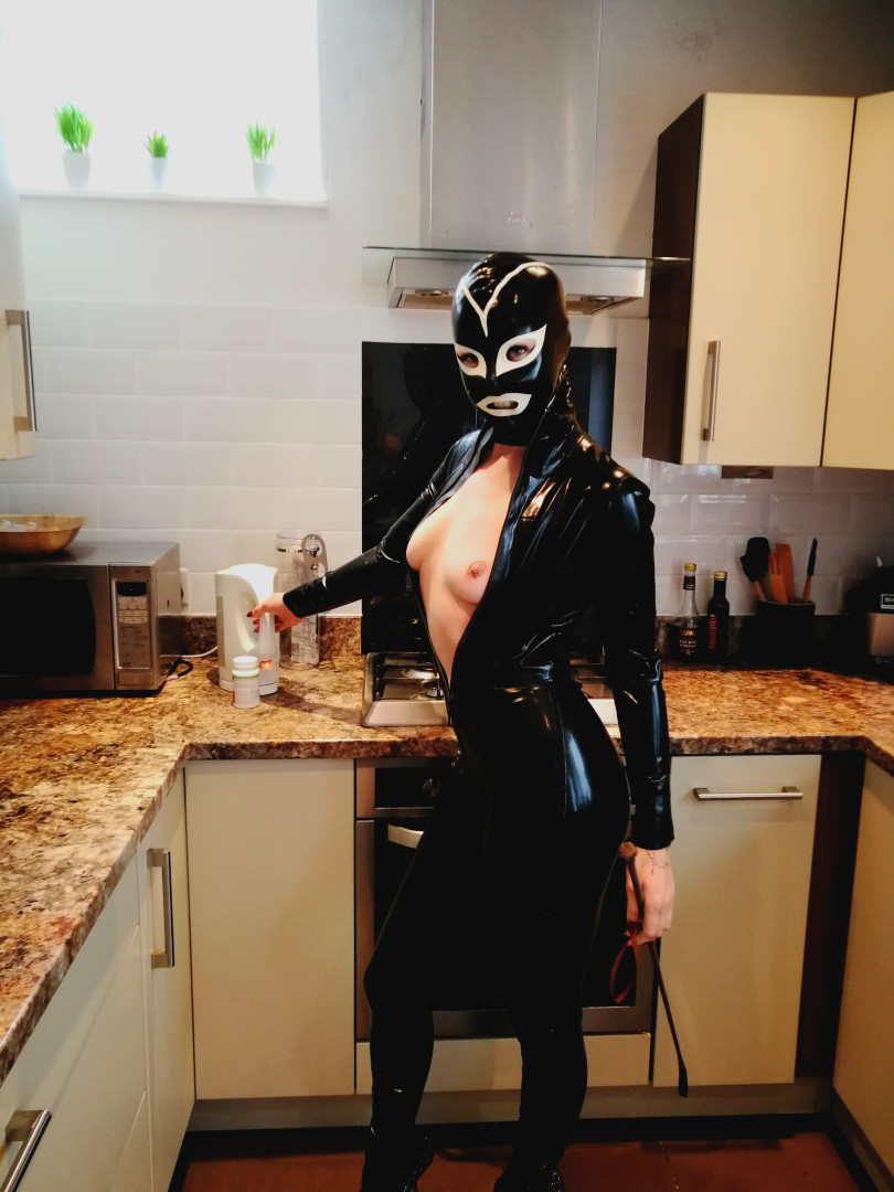 Photo by ukcutegirl published on May 16,2023 12:21:40 - BestThots