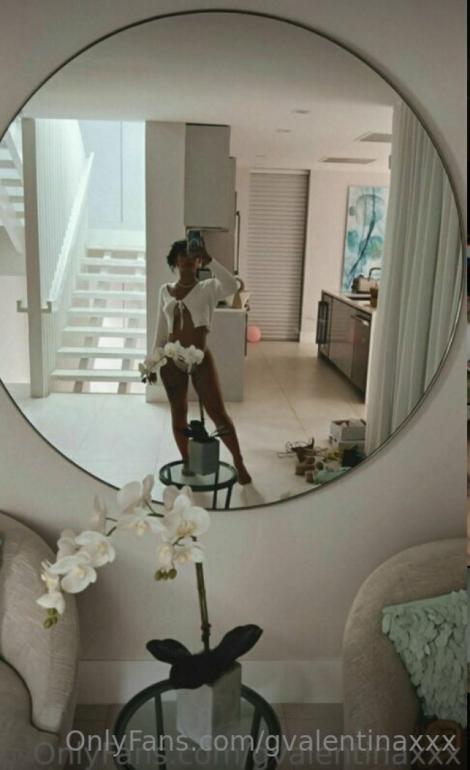 Photo by gvalentinaxxx published on August 31,2023 05:52:30 - BestThots