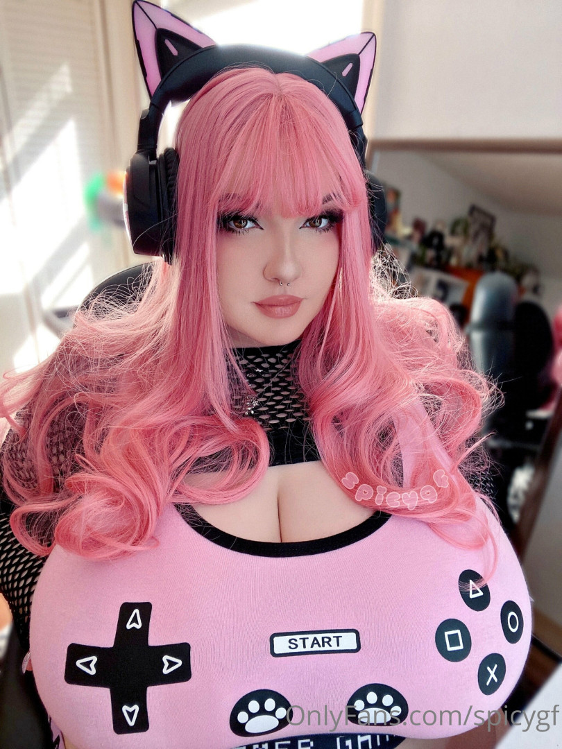 Photo by spicygf published on July 3,2023 12:44:15 - BestThots