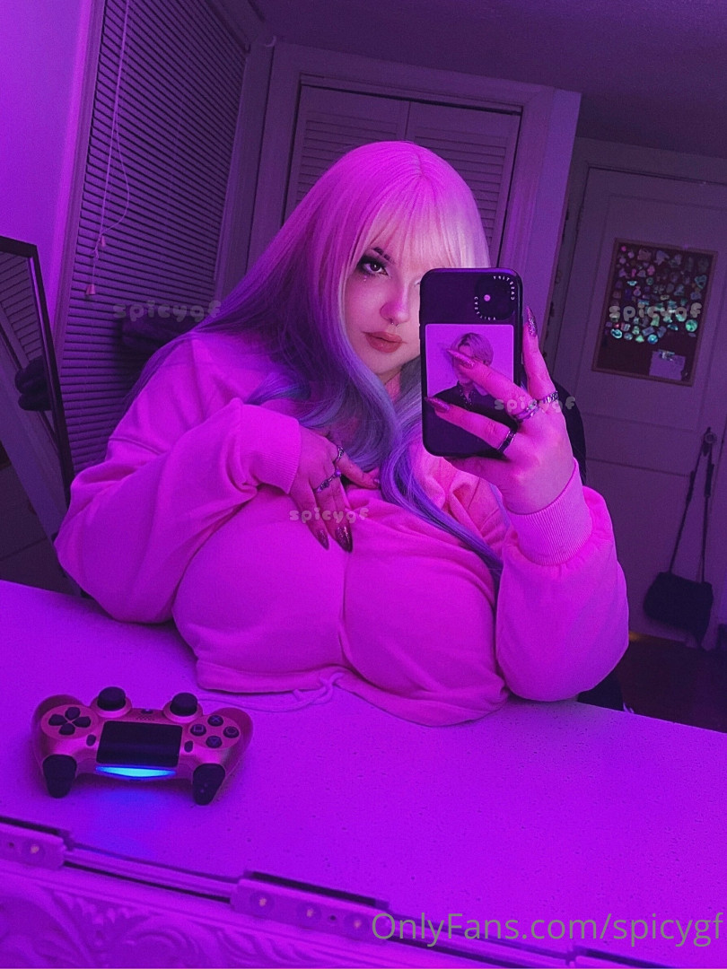 Photo by spicygf published on July 3,2023 12:52:56 - BestThots