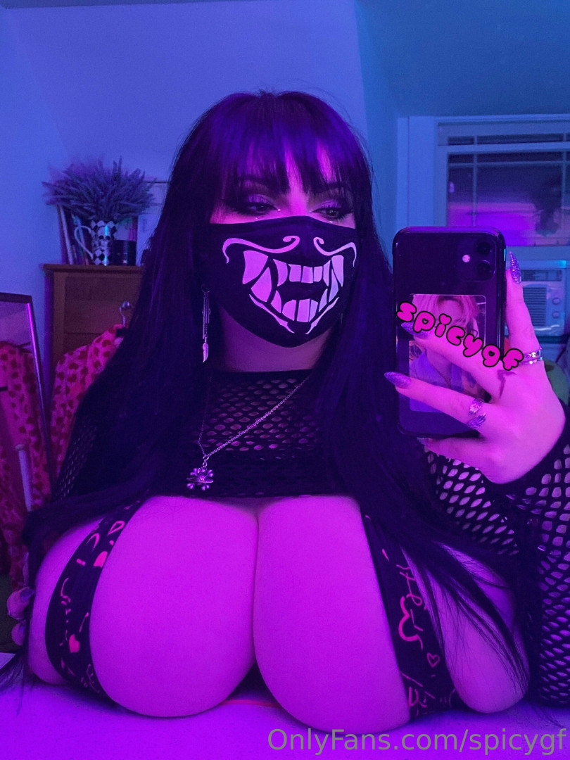 Photo by spicygf published on July 3,2023 12:57:19 - BestThots