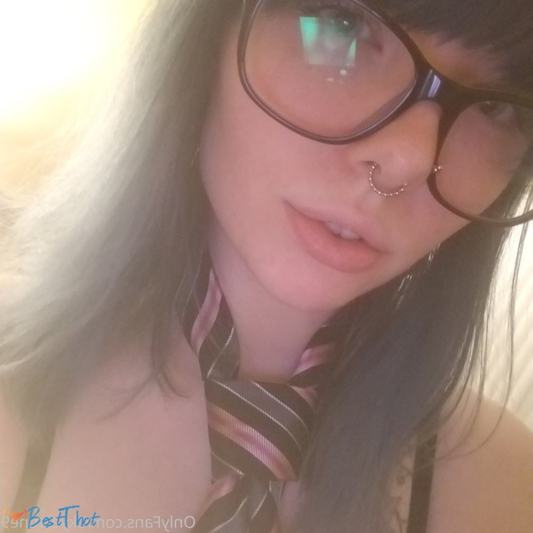 Photo by skyestone9 published on December 27,2024 05:13:12 - BestThots