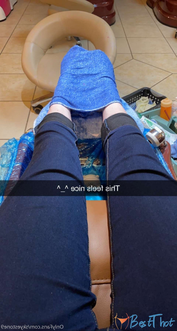 Photo by skyestone9 published on December 27,2024 05:14:43 - BestThots