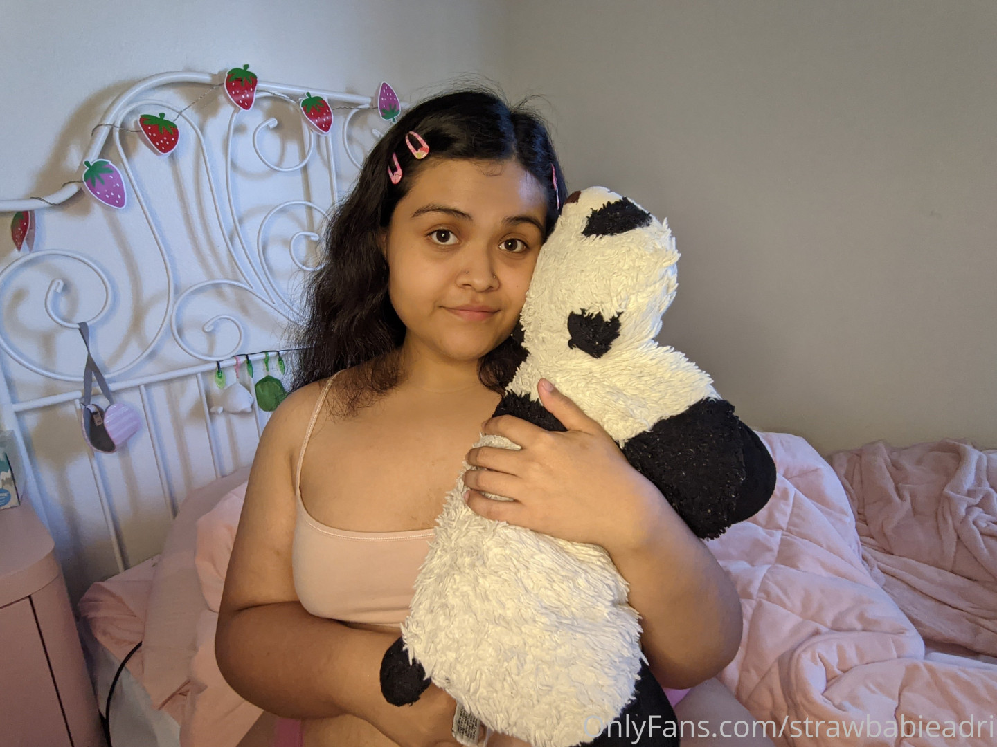 Photo by strawbabieadri published on May 17,2023 14:45:21 - BestThots