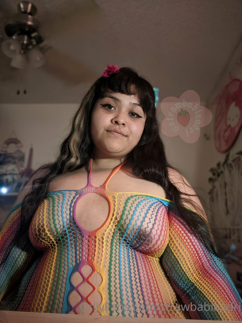 Photo by strawbabieadri published on May 17,2023 14:48:36 - BestThots