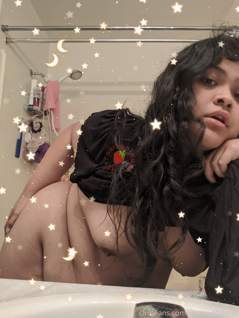 Photo by strawbabieadri published on May 17,2023 14:49:57 - BestThots