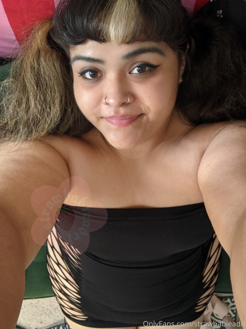 Photo by strawbabieadri published on May 17,2023 14:55:08 - BestThots