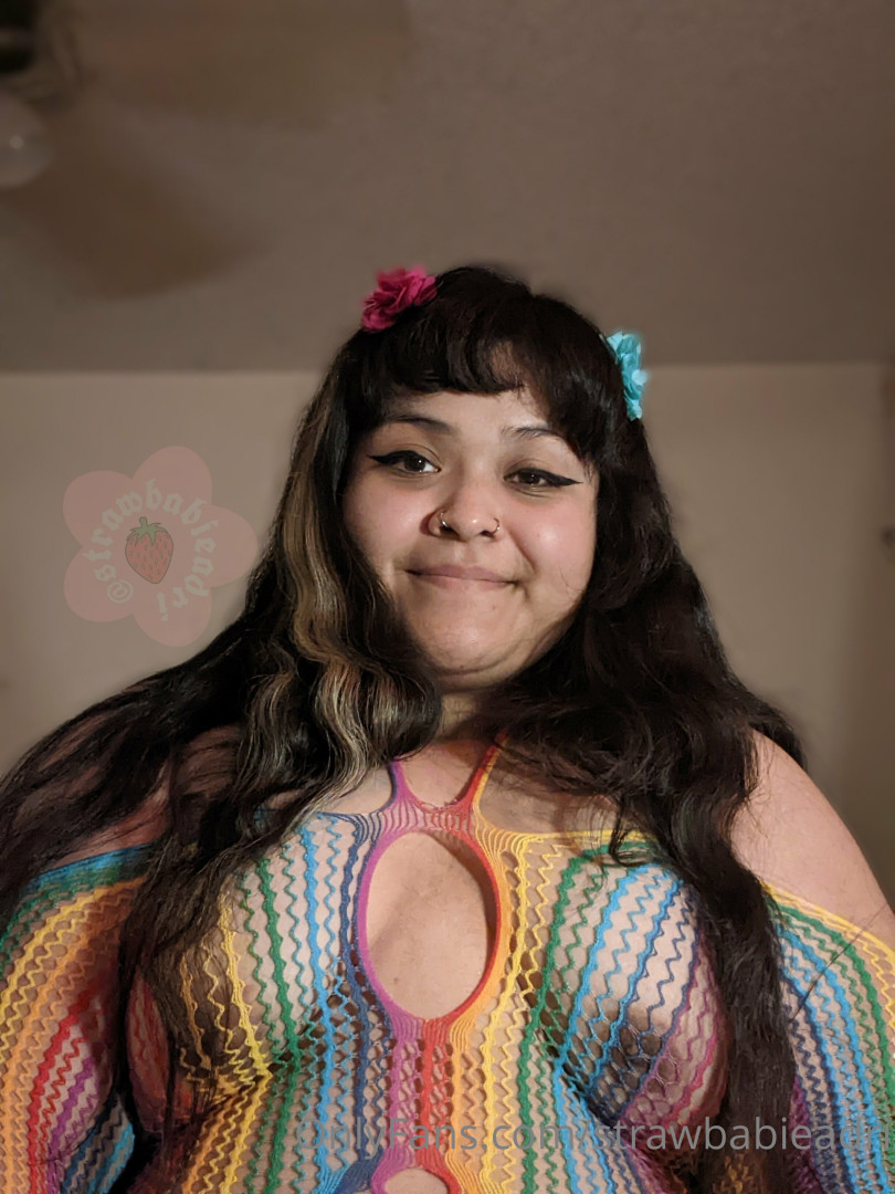 Photo by strawbabieadri published on May 17,2023 14:55:48 - BestThots