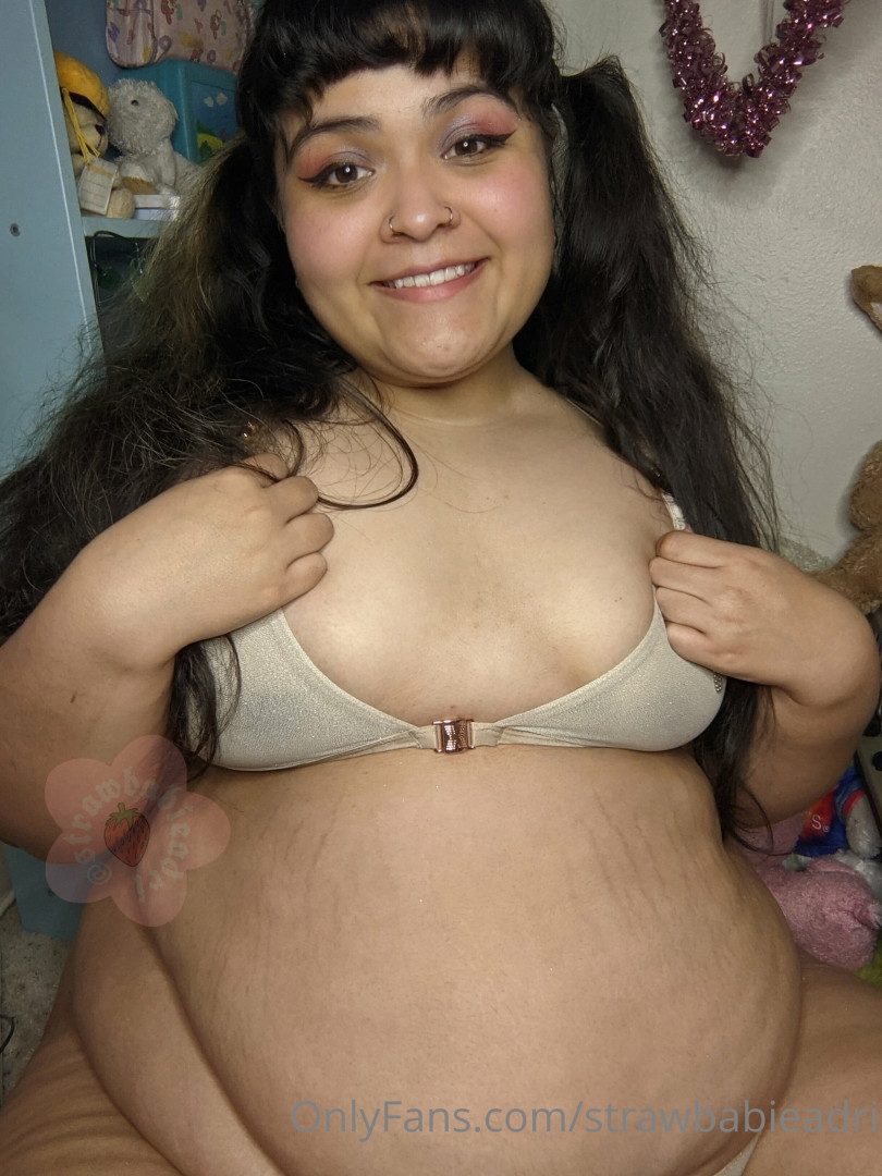 Photo by strawbabieadri published on May 17,2023 14:56:03 - BestThots