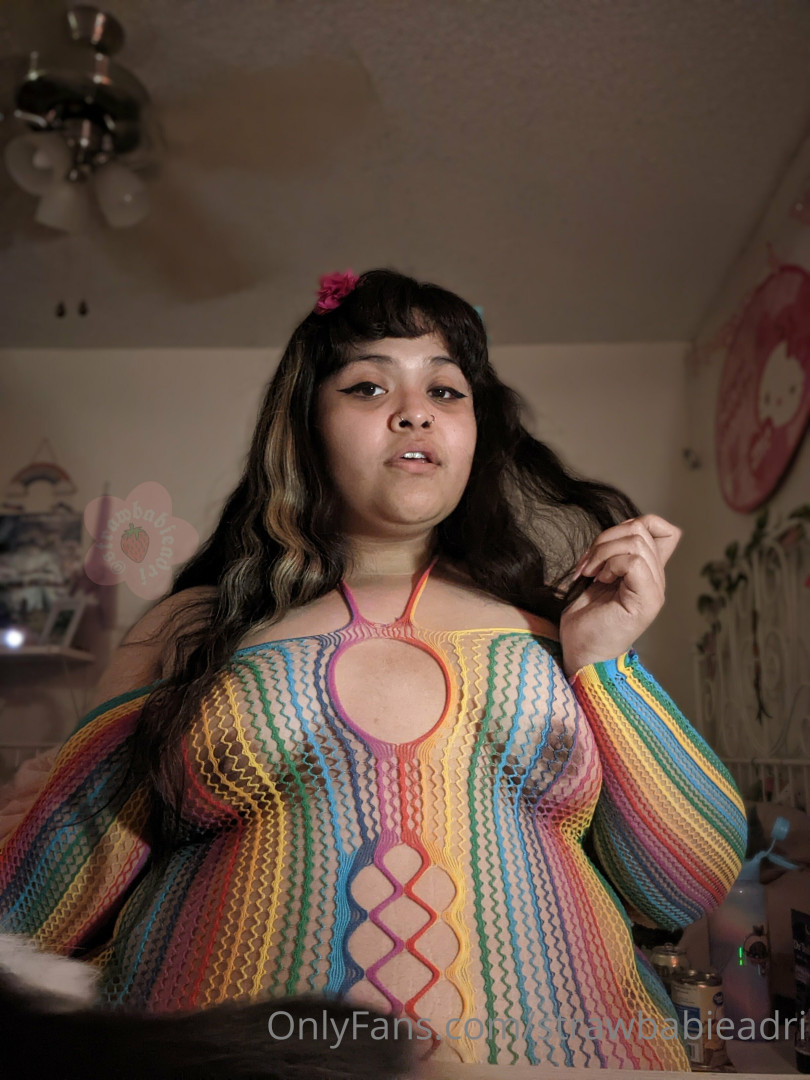 Photo by strawbabieadri published on May 17,2023 14:58:13 - BestThots