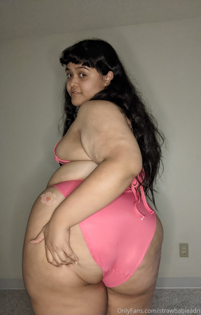 Photo by strawbabieadri published on May 17,2023 14:59:10 - BestThots