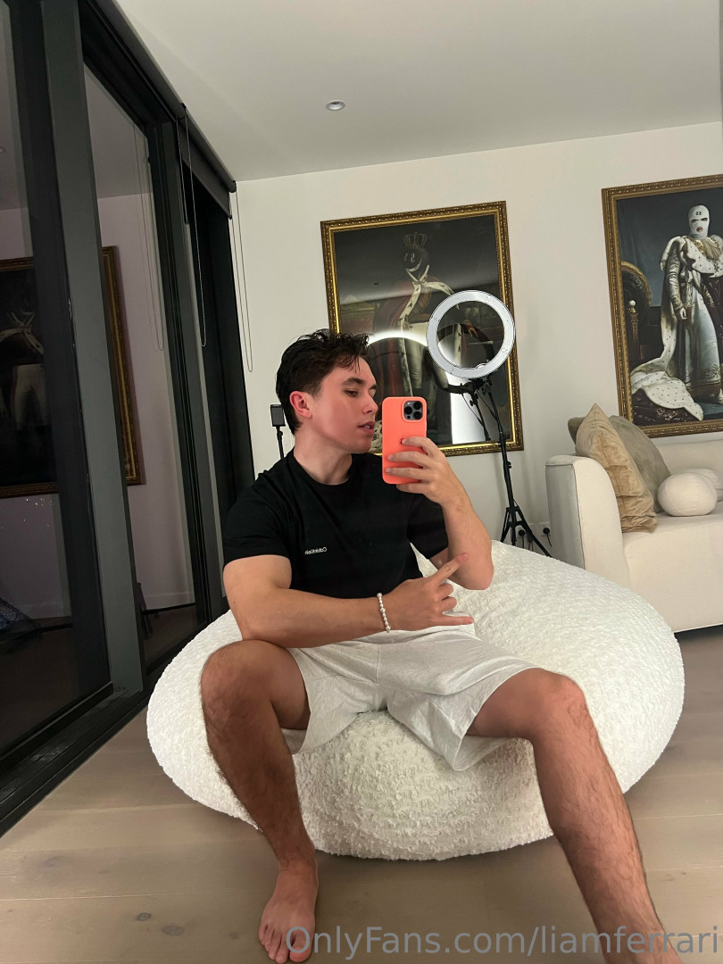 Photo by liamferrari published on July 29,2023 16:16:44 - BestThots