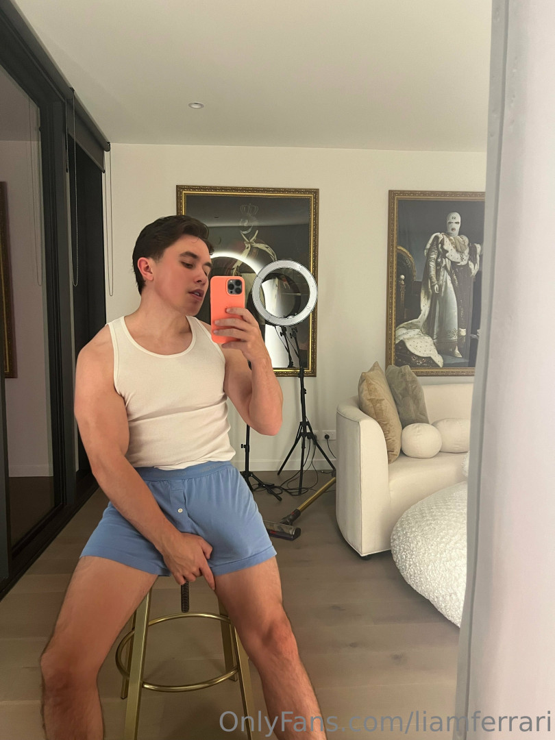 Photo by liamferrari published on July 29,2023 16:16:47 - BestThots