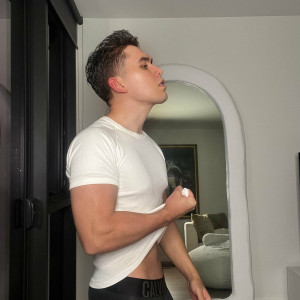 liamferrari #2869935
