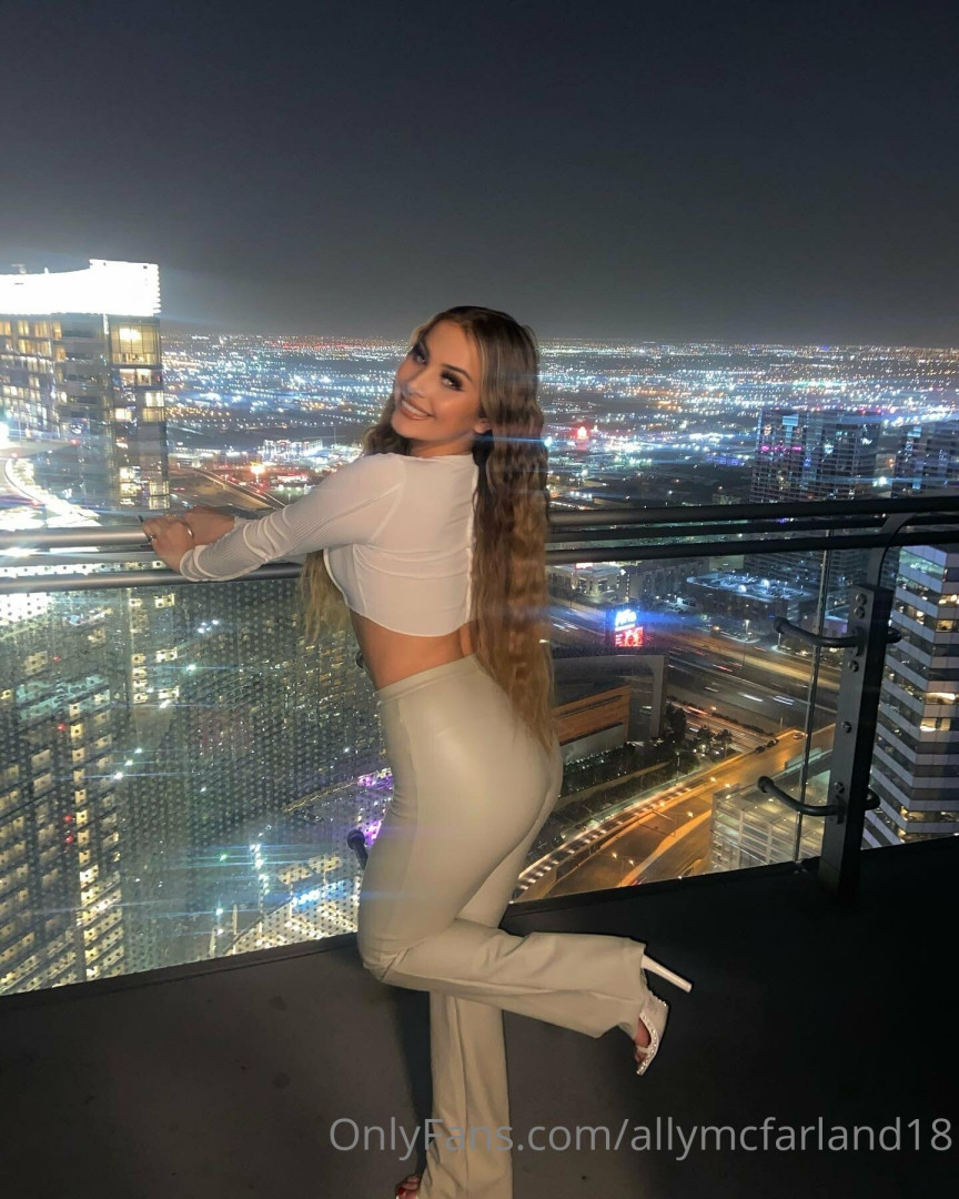 Photo by allymcfarland18 published on July 21,2023 23:45:41 - BestThots