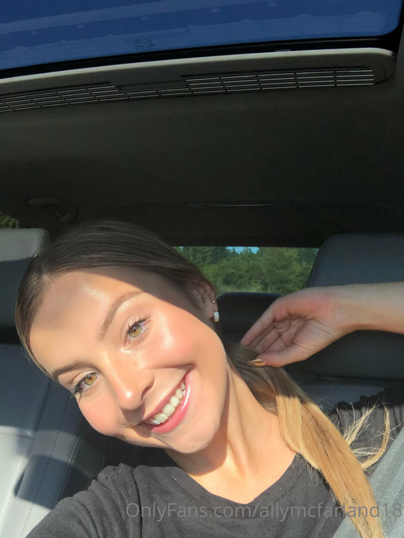 Photo by allymcfarland18 published on July 22,2023 00:20:57 - BestThots