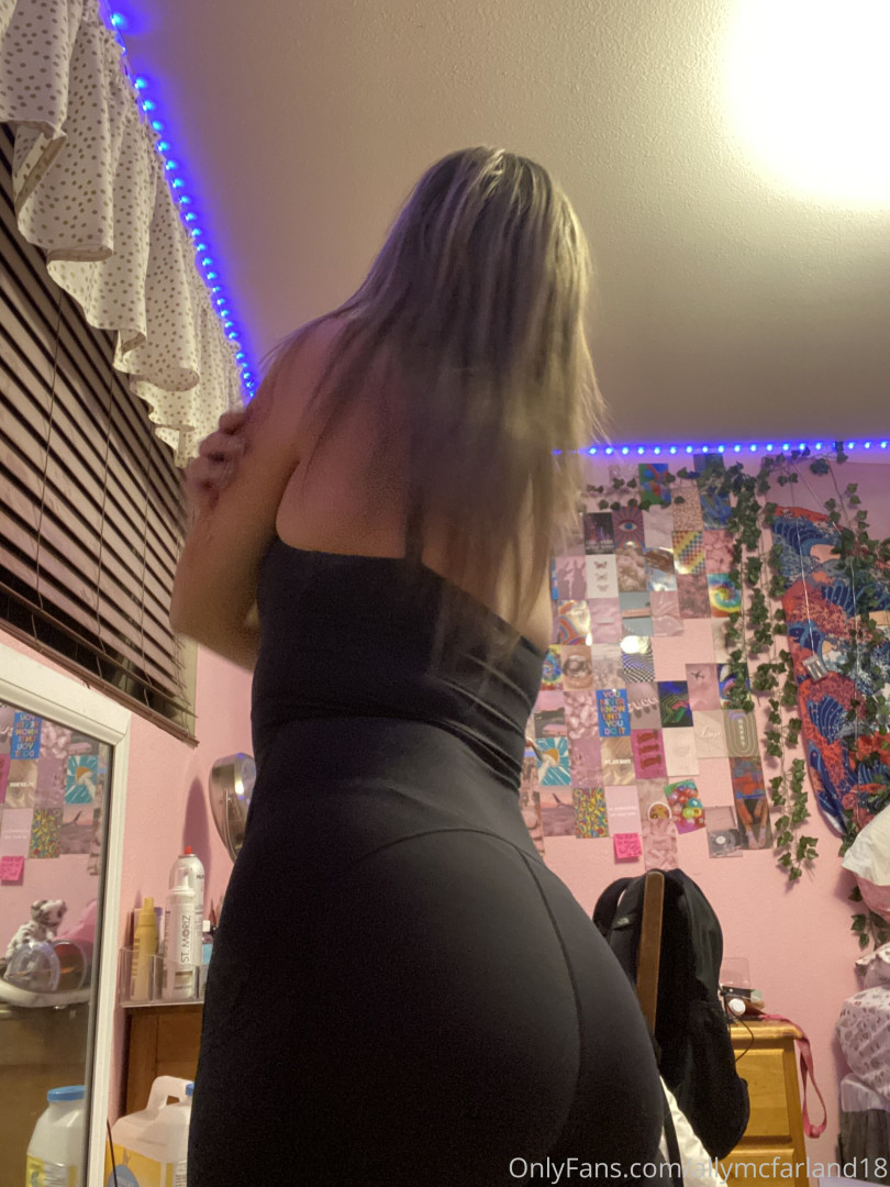 Photo by allymcfarland18 published on July 22,2023 00:21:00 - BestThots