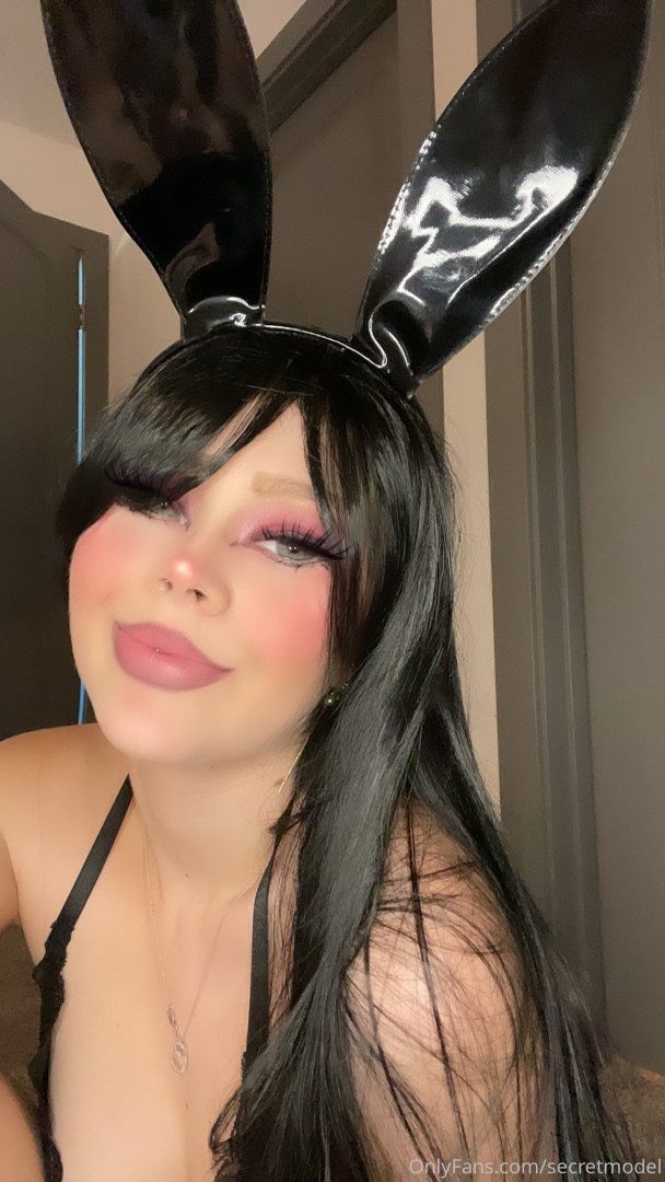 Photo by secretmodel published on October 11,2023 18:11:20 - BestThots