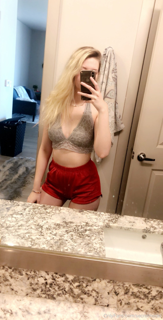 Photo by secretmodel published on October 11,2023 19:32:24 - BestThots