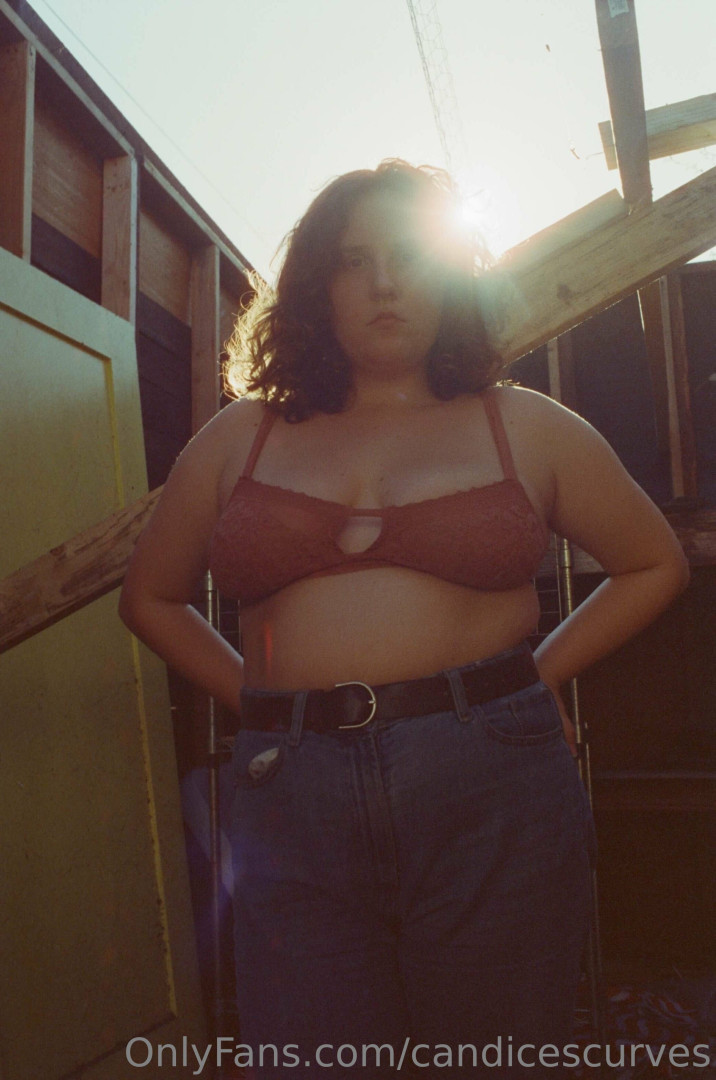 Photo by candicescurves published on July 17,2023 02:28:07 - BestThots