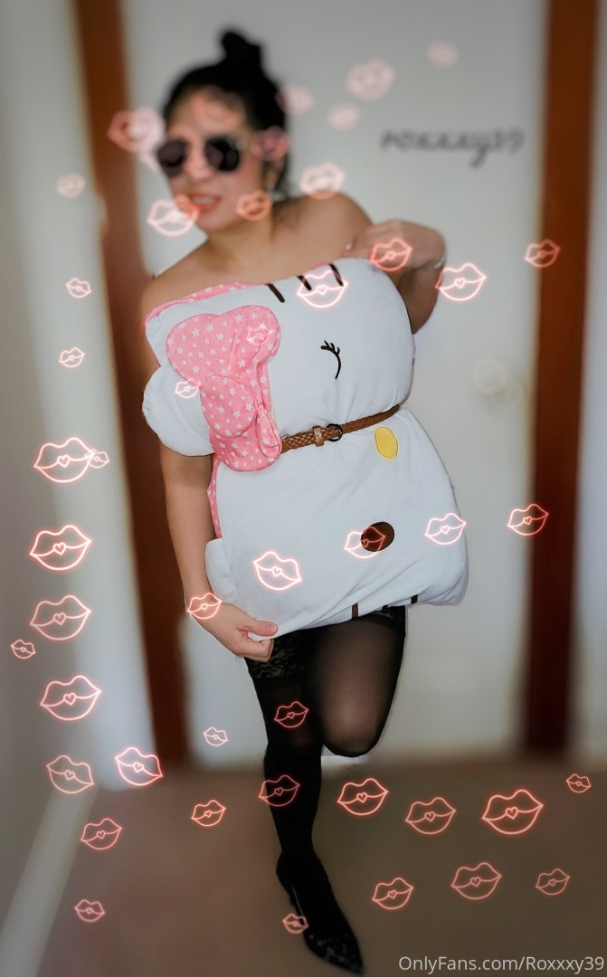 Photo by roxxxy39 published on October 16,2023 08:54:25 - BestThots