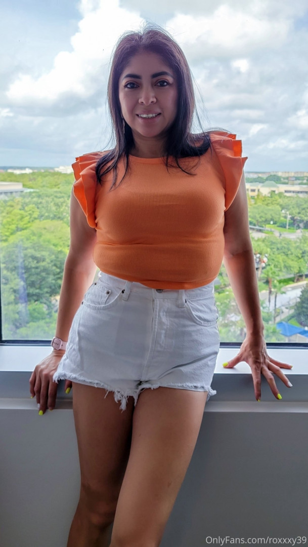 Photo by roxxxy39 published on October 16,2023 09:29:20 - BestThots