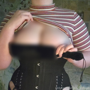 lilacandholly #538300