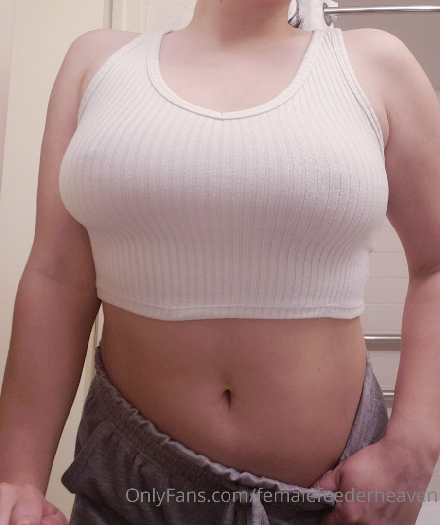 Photo by femalefeederheaven published on July 13,2023 08:38:42 - BestThots
