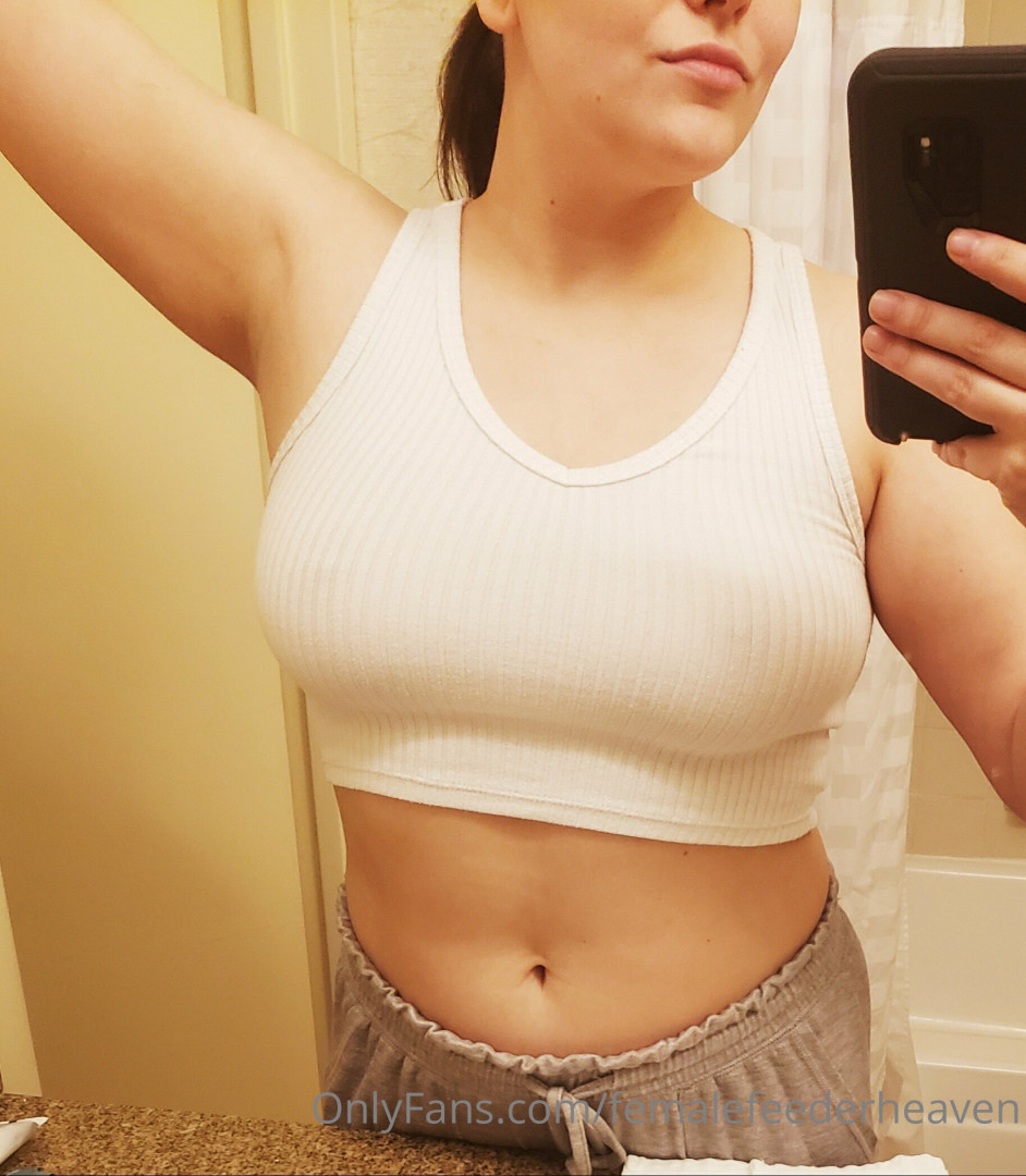 Photo by femalefeederheaven published on July 13,2023 08:59:43 - BestThots