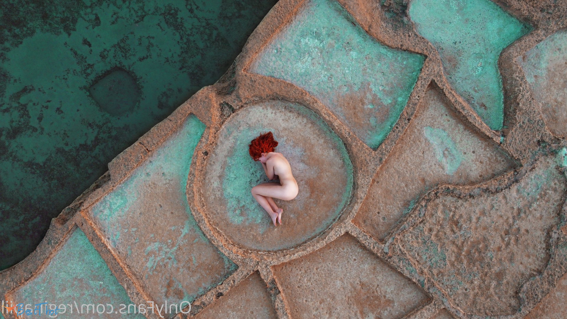 Photo by reginapiil published on December 19,2024 14:07:29 - BestThots