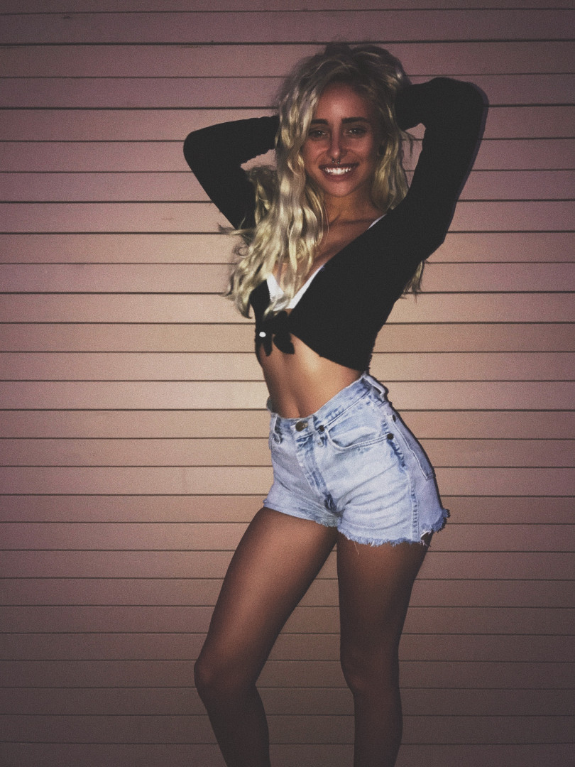 Photo by lissapolooza published on August 25,2023 21:22:58 - BestThots