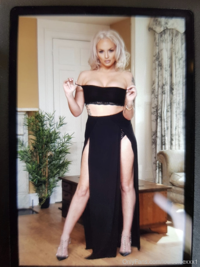 Photo by louiseleexxx1 published on October 15,2023 22:33:48 - BestThots