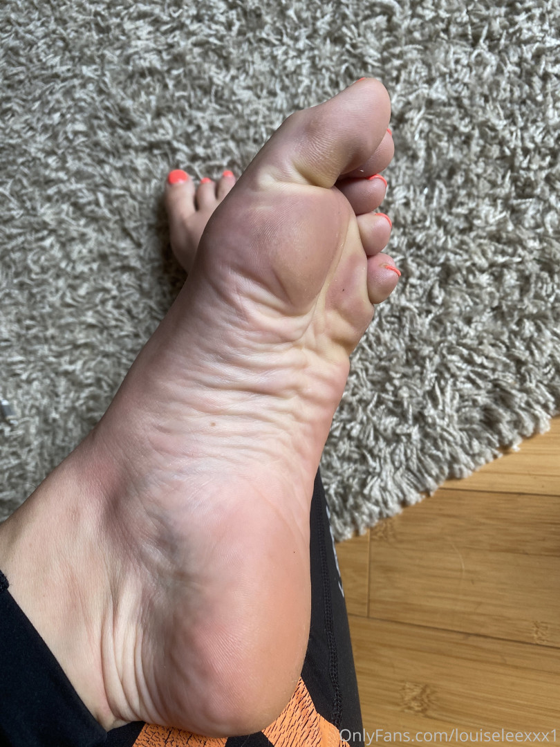 Photo by louiseleexxx1 published on October 15,2023 22:52:32 - BestThots