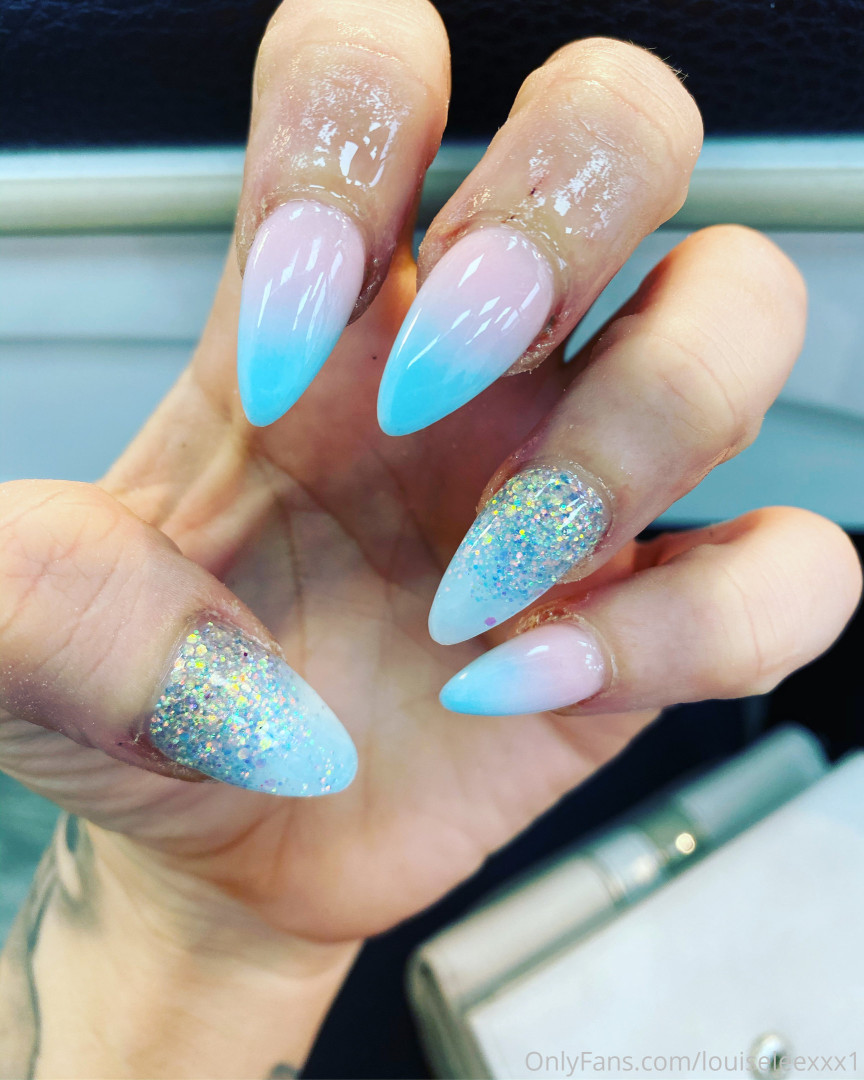 Photo by louiseleexxx1 published on October 15,2023 22:58:14 - BestThots
