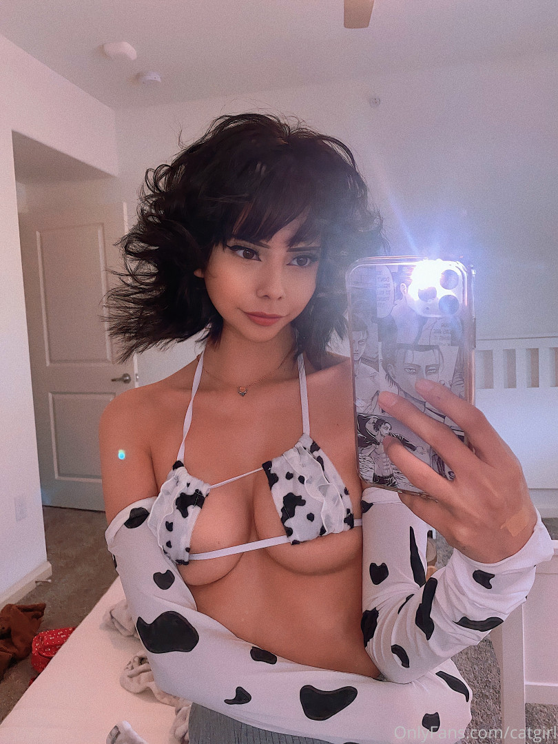Photo by catgirl published on October 17,2023 09:23:13 - BestThots