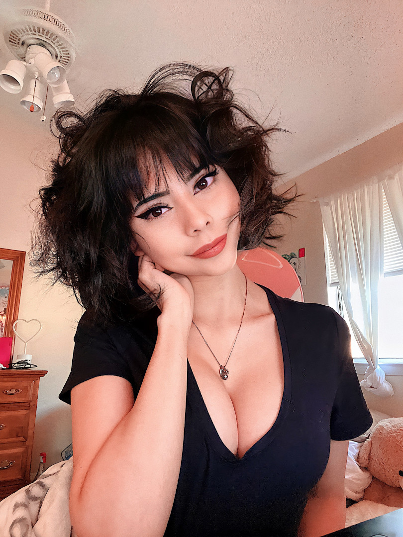 Photo by catgirl published on October 17,2023 09:24:36 - BestThots