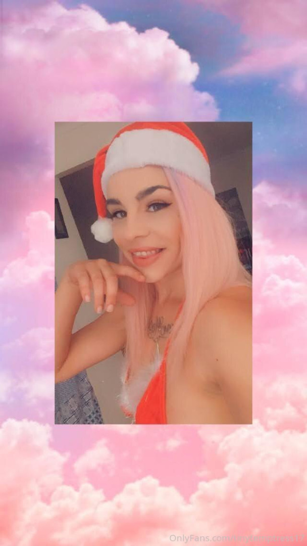 Photo by tinytemptress17 published on June 4,2023 06:39:19 - BestThots