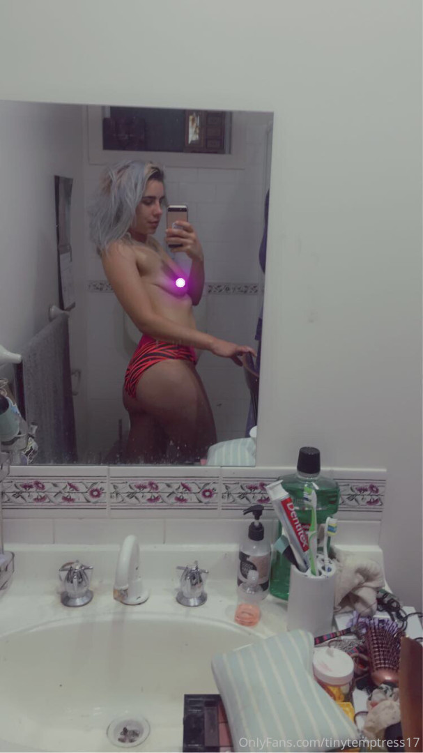 Photo by tinytemptress17 published on June 4,2023 06:45:52 - BestThots