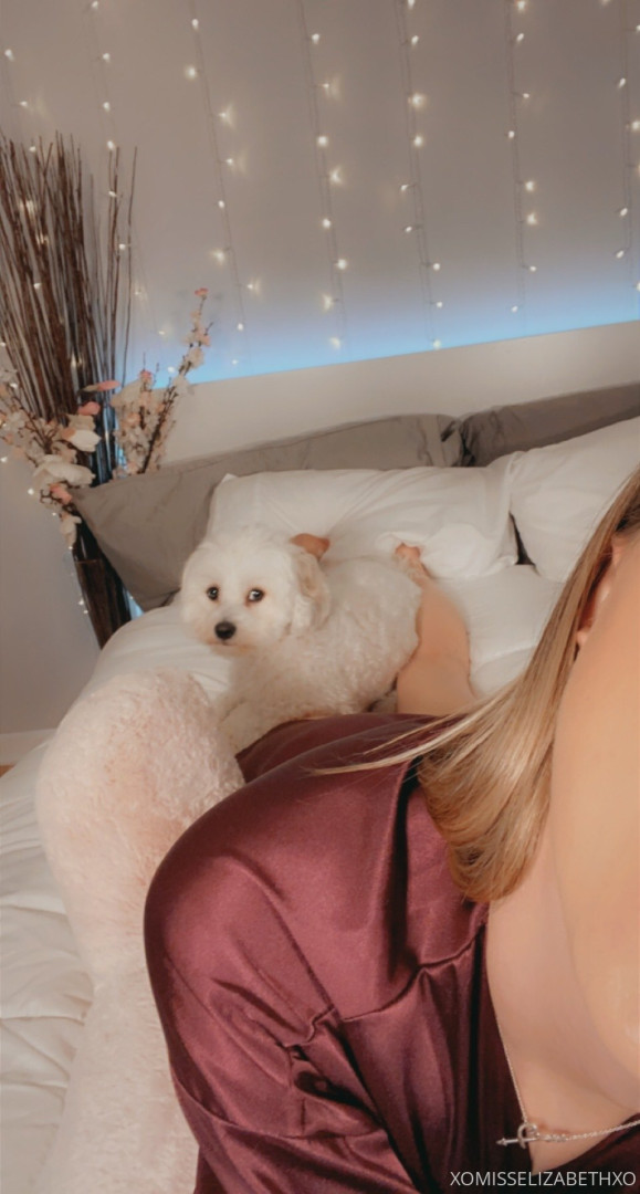 Photo by xomisselizabethxo published on June 12,2023 04:02:50 - BestThots