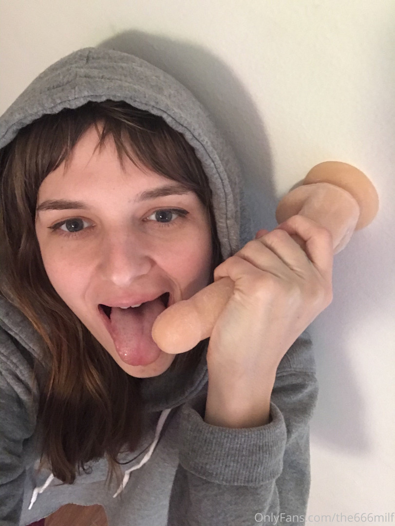 Photo by parisbush published on June 24,2023 19:18:04 - BestThots