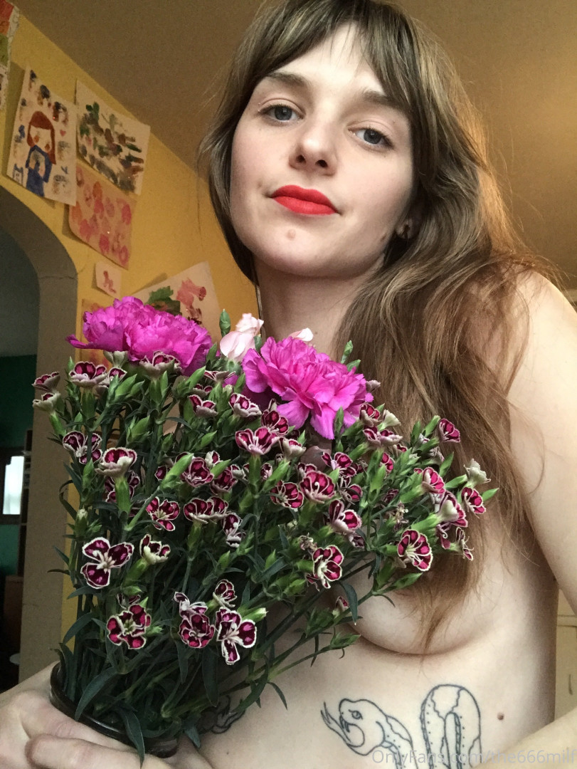 Photo by parisbush published on June 24,2023 19:22:04 - BestThots