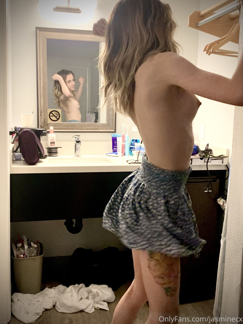 Photo by jasminecx published on October 16,2023 16:49:28 - BestThots