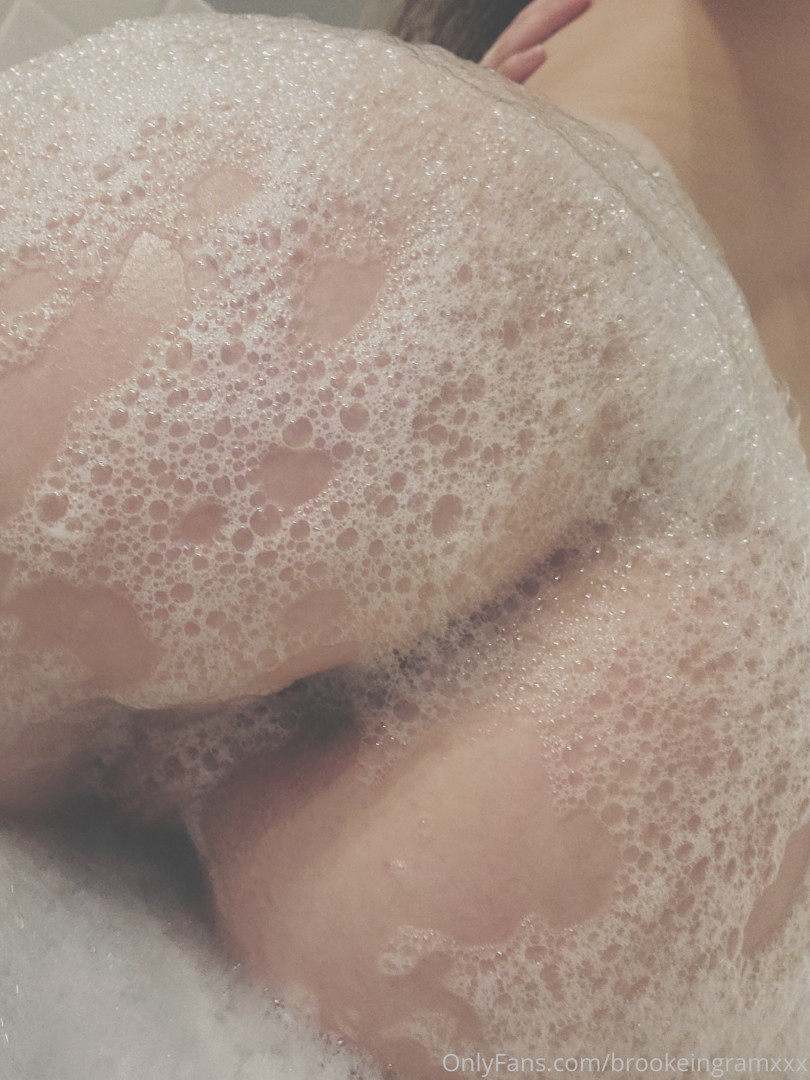 Photo by brookeingramxxx published on January 4,2024 02:04:03 - BestThots
