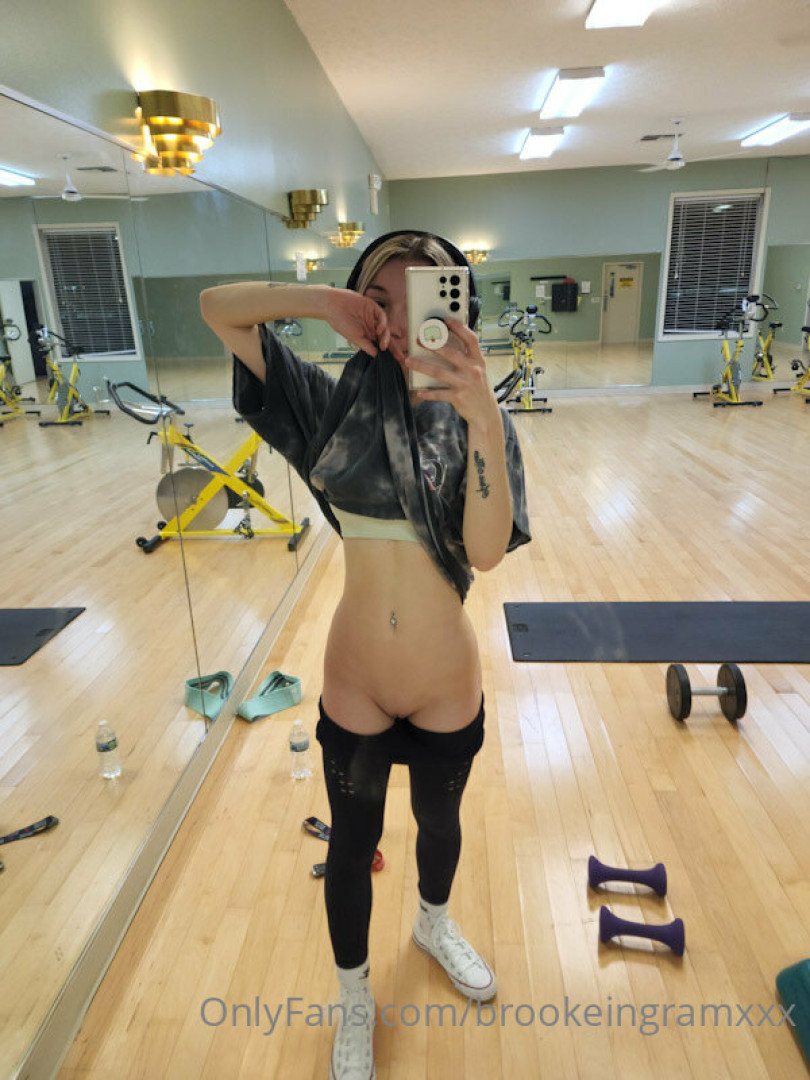 Photo by brookeingramxxx published on January 4,2024 02:08:36 - BestThots