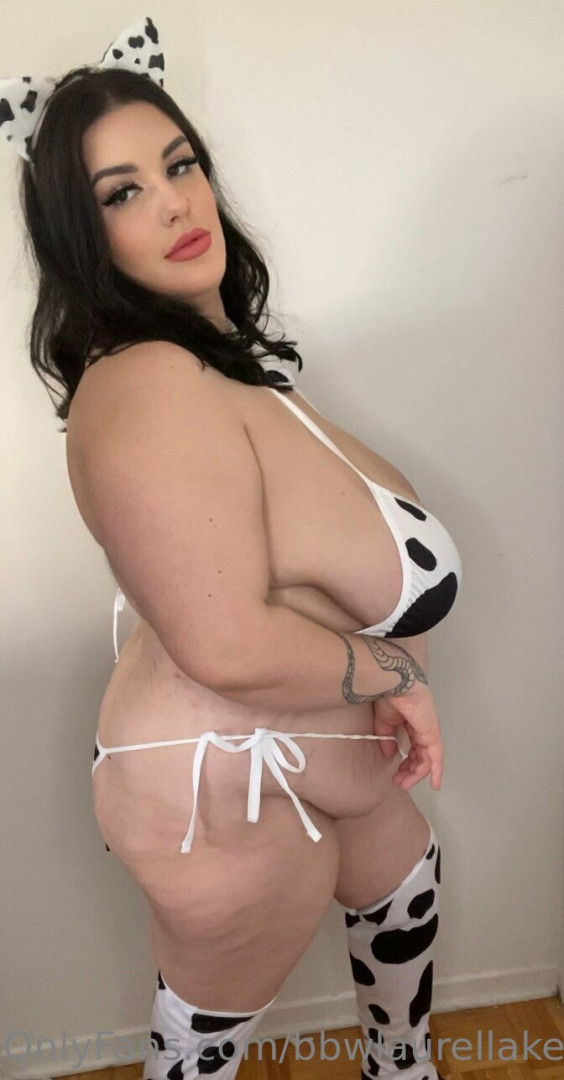 Photo by bbwlaurellake published on December 10,2023 09:45:41 - BestThots